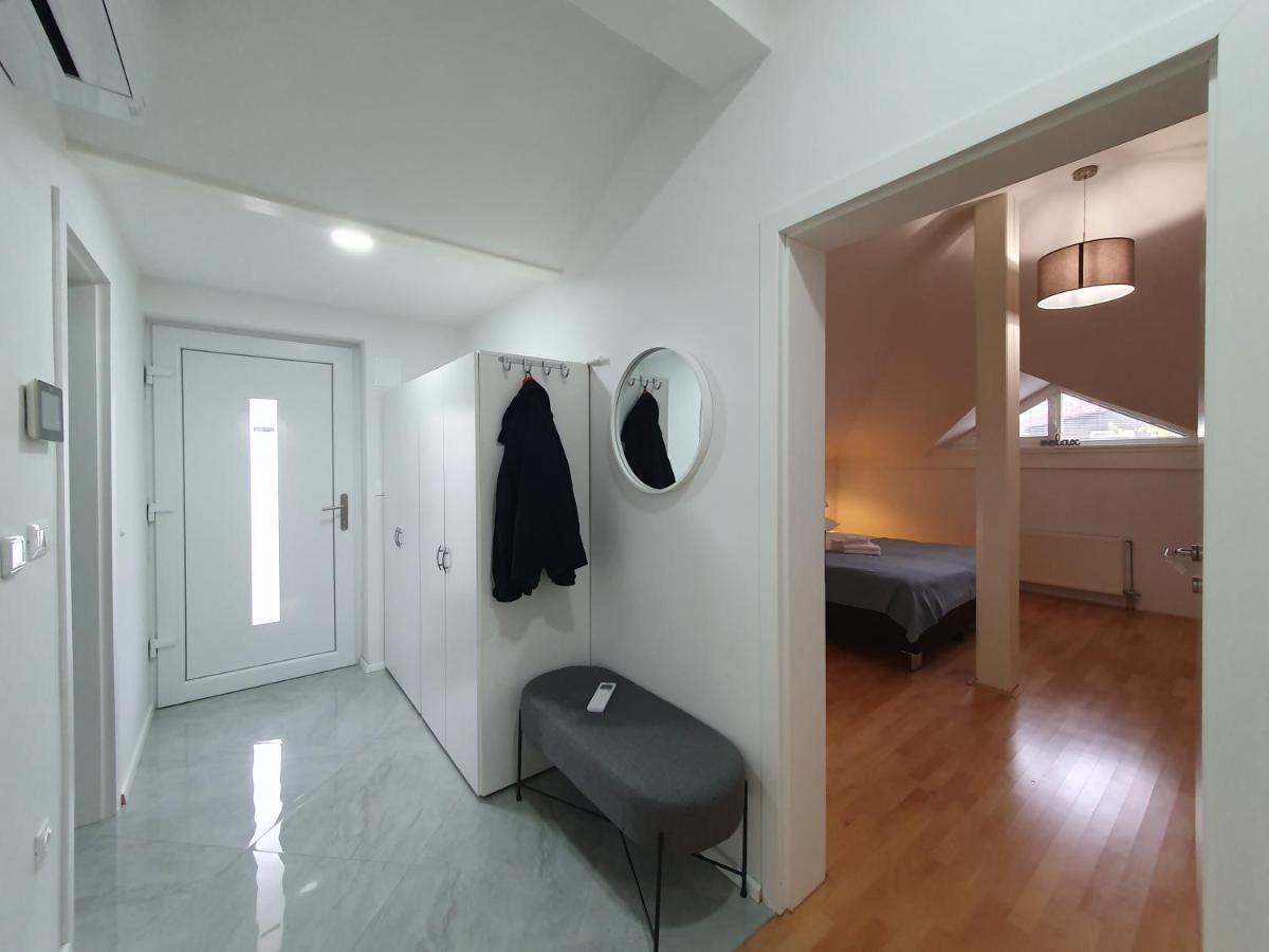 Charming Apartment Mila In Privat House With Free Parking リュブリャナ エクステリア 写真